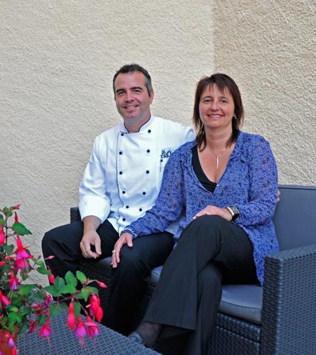 Hotel Restaurant Le Chalet Cortaillod Eksteriør bilde